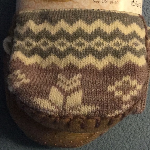 Muk Luks Slipper Cabin Socks Treads L/XL 8 - 10 - Picture 2 of 4